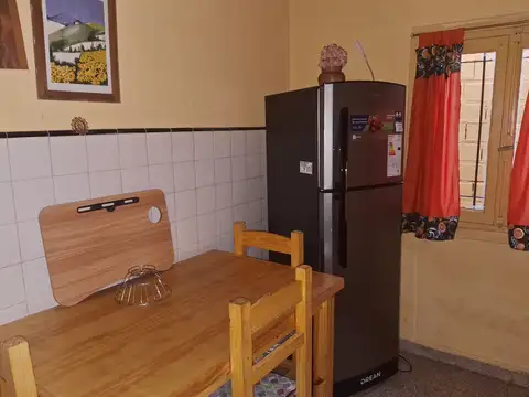Depto Tipo Casa 5 ambientes con 2 baños
