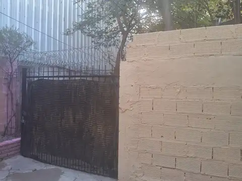 Depto Tipo Casa en Venta en Munro-Oeste, USD 80.000