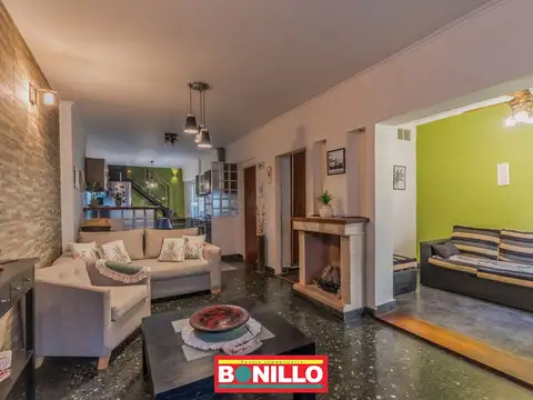 Depto Tipo Casa en Venta de 4 dormitorios