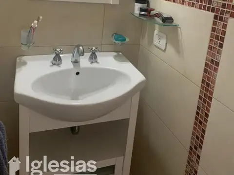 Excelente departamento de dos ambientes en Tapiales