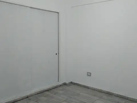 Departamento en Alquiler en Ramos Mejia, $ 400.000