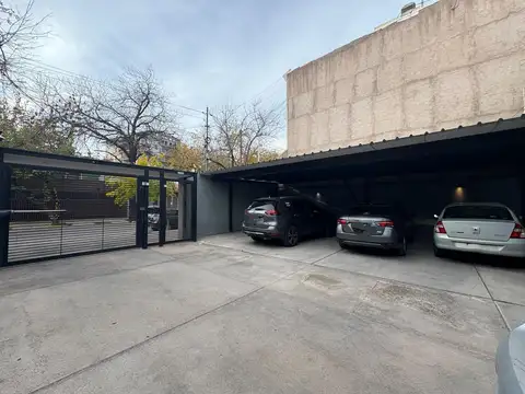Oficina Monoambiente con 5 baños