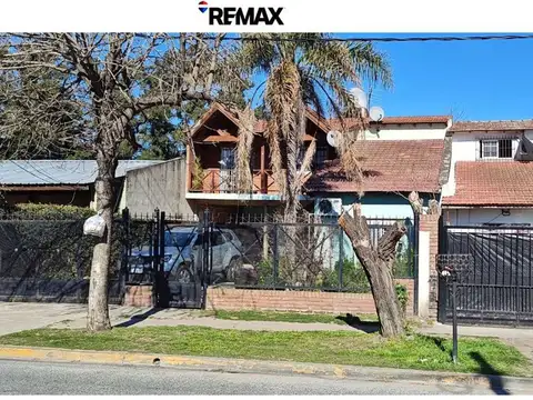 VENTA PH TIPO CASA CON UNIDAD INDEPENDIENTE ATRAS