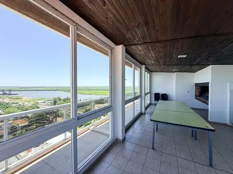 Hermoso Dto de 1 Dormitorio y Medio con Balcon al Frente