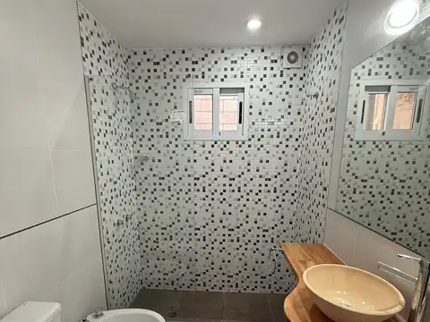 Depto Tipo Casa 2 ambientes con 1 baño