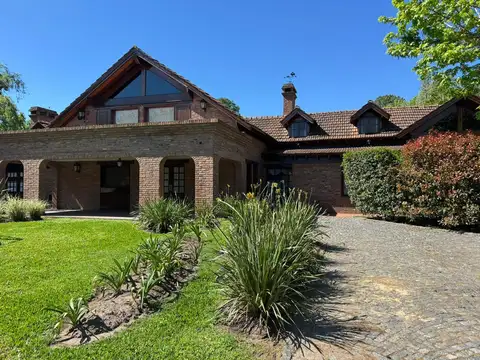Casa en Venta de 4 dormitorios