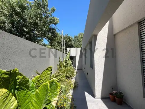 Casa en Venta 1 año
