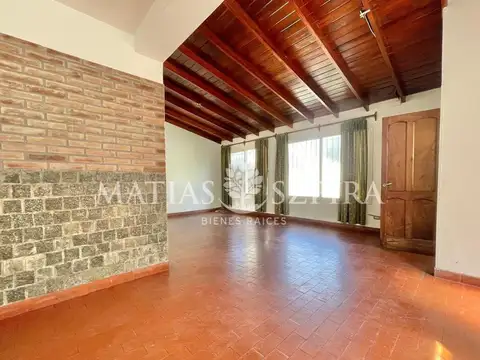 Depto Tipo Casa en Venta de 4 ambientes