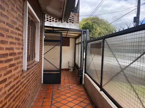 CASA EN ALQUILER EN JOSE MARMOL