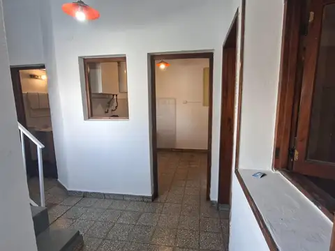 Depto Tipo Casa en Alquiler de 2 dormitorios