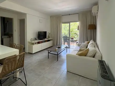 Alquiler de departamento de dos ambientes en excelente estado