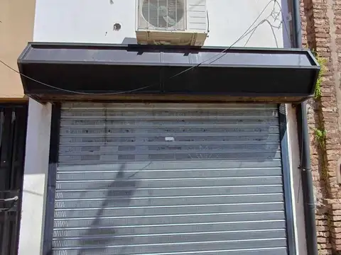 Avellaneda esquina Matheu 100
