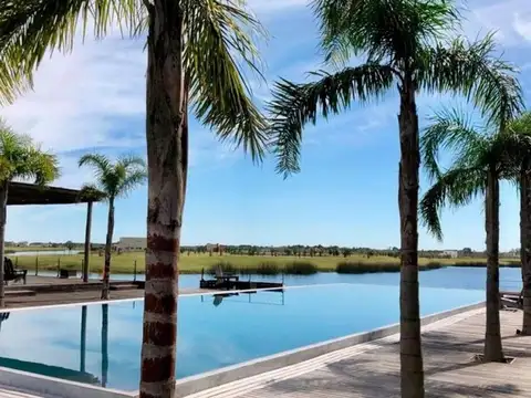 VENTA LOTE AL AGUA EL NAUDIR ETAPA 1 851m2 PERMUTA