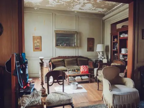 Departamento 9 ambientes con 2 baños