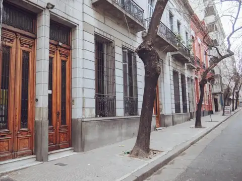 Departamento en Venta de 9 ambientes