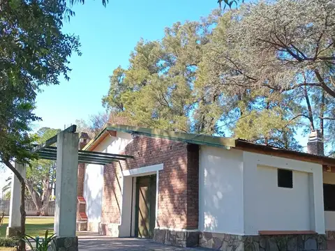 Venta CASA QUINTA Garín 1890 M² pileta y quincho