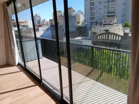 Catamarca e/ Carlos Calvo y Humberto 1°