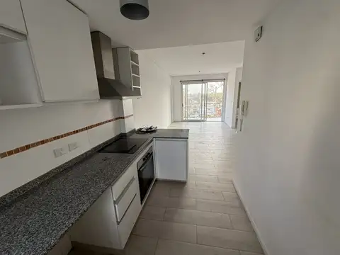 Departamento en Alquiler con 1 cocheras