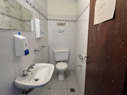 Depósito en Alquiler - Monoambiente 2 Baños - 200mts - Colegiales