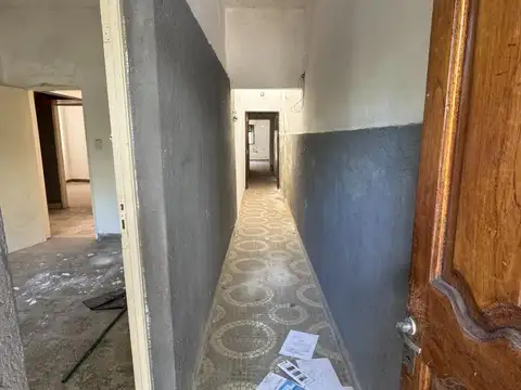 Casa 6 ambientes con 3 baños