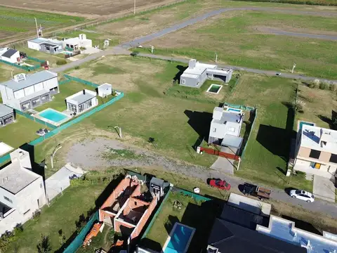 Terreno En Venta Barrio Cerrado Brisanova Pueblo Esther | Etapa 1 Consolidada