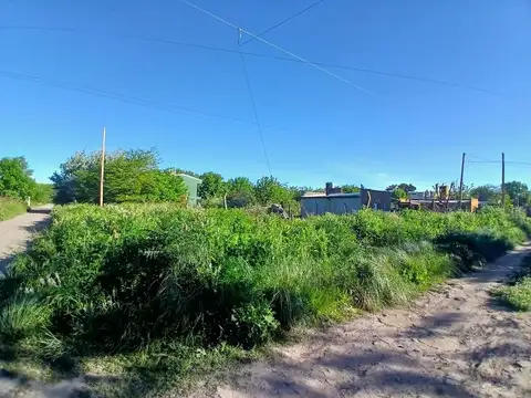 VENTA DE LOTE EN ESQUINA