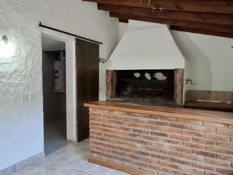 CASA EN VENTA EN COUNTRY MASCHWITZ CLUB