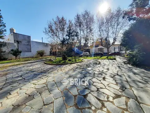 Casa en Alquiler en Lomas de Zamora, USD 4.000