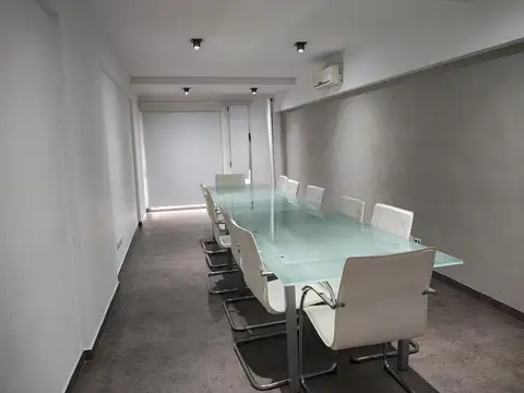 Oficina en Alquiler