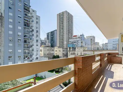 Avenida Juan Bautista Alberdi 1000