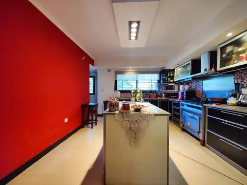 Casa en Venta en Villa Elvira, USD 130.000
