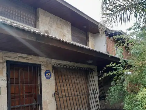 Av F De La Plaza 2100