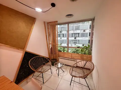 Oficina en Venta 15 años