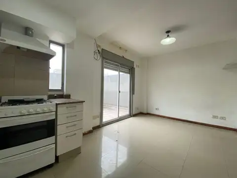 Departamento - Venta - Argentina, Tres de Febrero - Av. Urquiza 4543