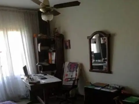 Tabare 6500 V. Riachuelo Casa 6amb c/coch piscina U$420.000