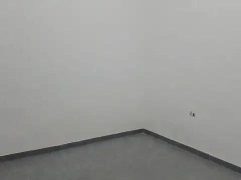 Depto Tipo Casa en Alquiler 60 años