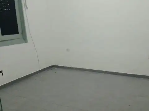 Depto Tipo Casa 4 ambientes con 1 baño