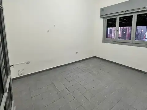 Depto Tipo Casa 4 ambientes con 1 baño