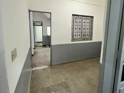 Depto Tipo Casa en Alquiler en Flores, $ 1.350.000