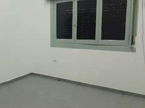 Depto Tipo Casa en Alquiler en Flores, $ 1.350.000