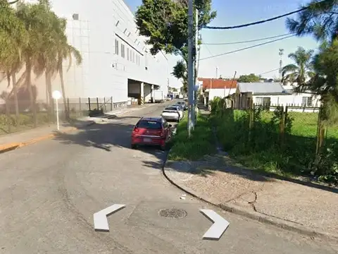 Galpon en Venta 21  mts Frente