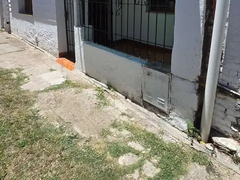 CASA DE 1 DORMITORIO EN B° CIUDADELA EN VENTA