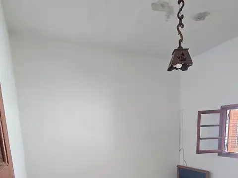 CASA DE 1 DORMITORIO EN B° CIUDADELA EN VENTA