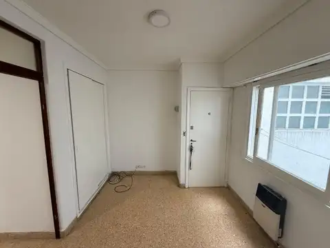 MONOAMBIENTE EN ALQUILER, SANTA FE 2046 