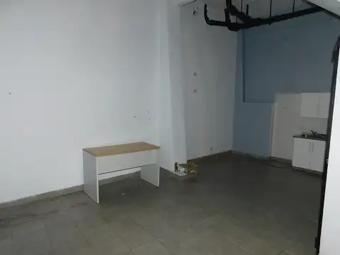 Local en Venta 70 años