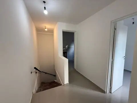 Oficina - Alquiler - Argentina, San Isidro - saavedra 2400