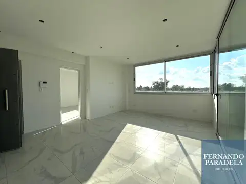 Departamento en Venta en Barrio Parque Leloir, USD 125.000