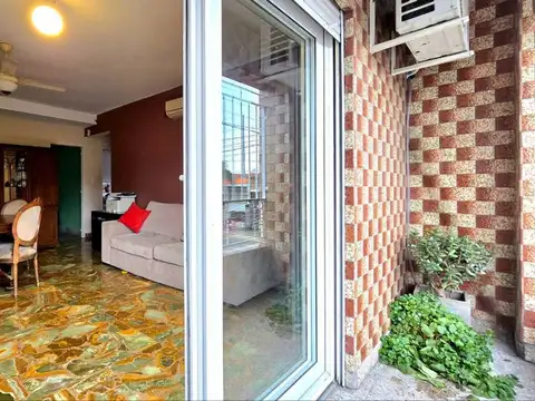 Depto Tipo Casa en Venta 46 años