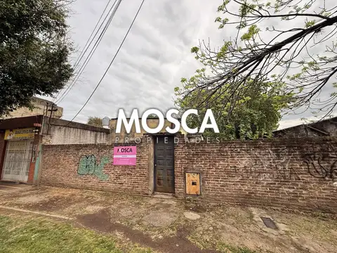 Terreno con mejora en pleno centro de Moreno