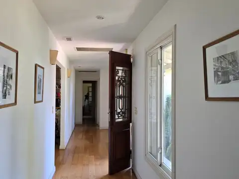 VENTA CASA 5 AMB EN LOS PINGÜINOS COUNTRY CLUB